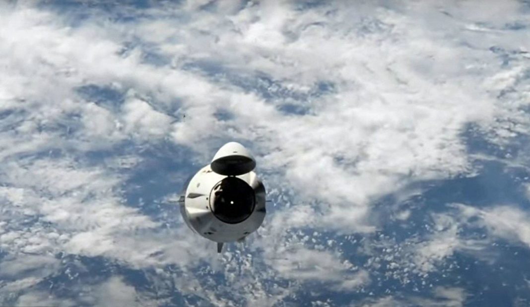 sichere-landung:-weltraumtouristen-erreichten-die-raumstation-iss
