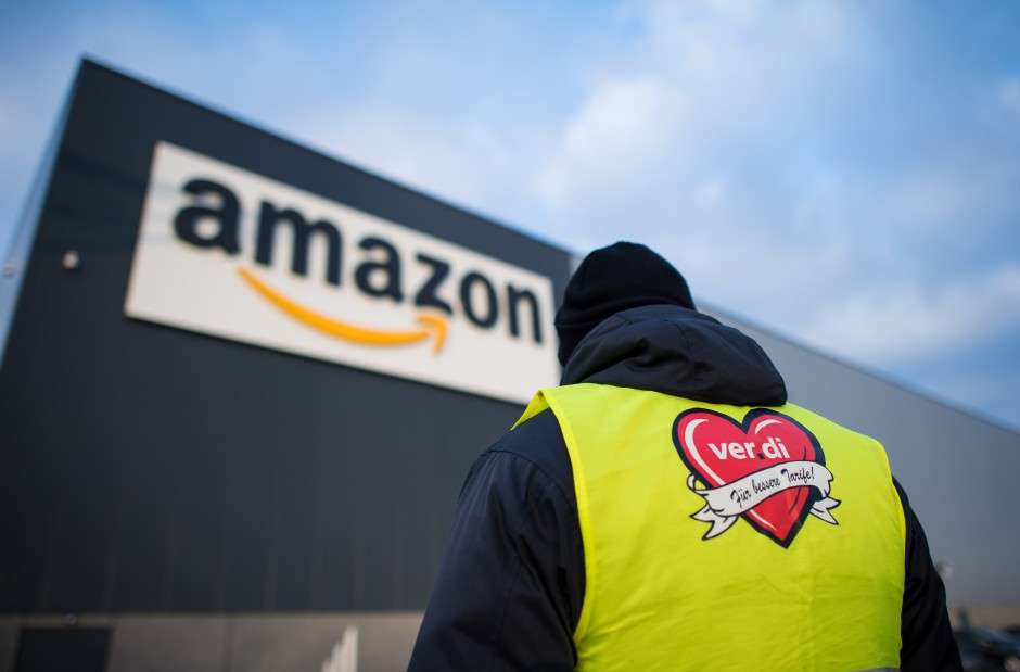 kampf-um-tarifvertraege:-verdi-ruft-zu-streik-bei-amazon-in-nrw-auf kampf-um-tarifvertraege:-verdi-ruft-zu-streik-bei-amazon-in-nrw-auf