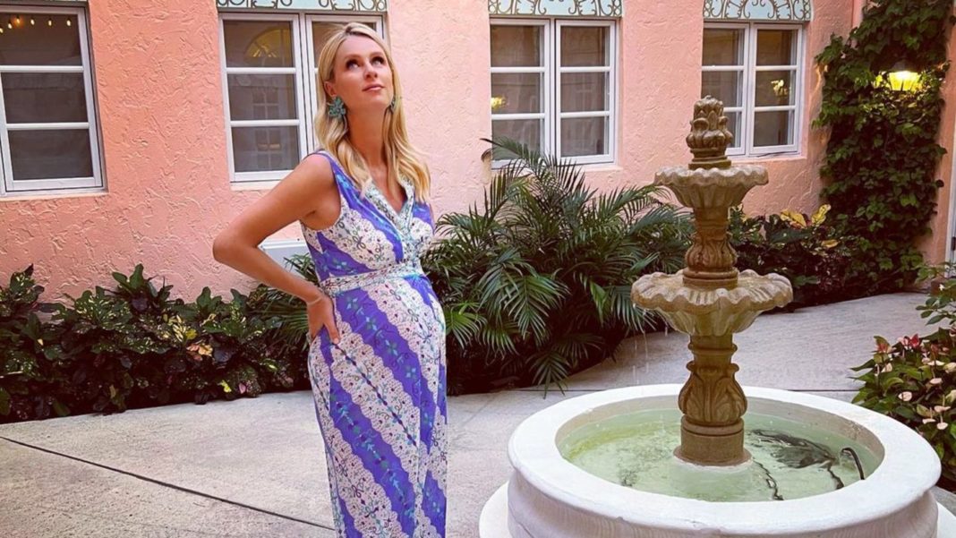 nicky-hilton:-nicky-hilton-traegt-im-urlaub-ihre-lieblings-kombi