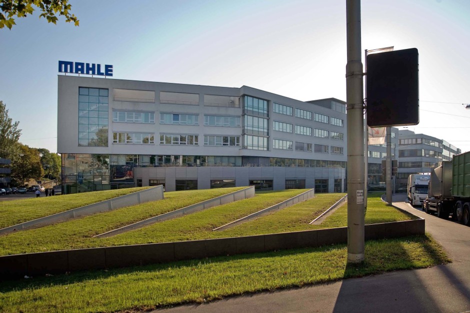 autozulieferer-mahle-in-noeten:-im-streit-um-e-auto-und-transformation-gegangen autozulieferer-mahle-in-noeten:-im-streit-um-e-auto-und-transformation-gegangen