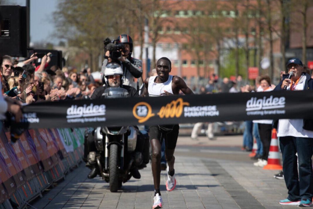 beachtlicher-streckenrekorde-beim-enschede-marathon beachtlicher-streckenrekorde-beim-enschede-marathon