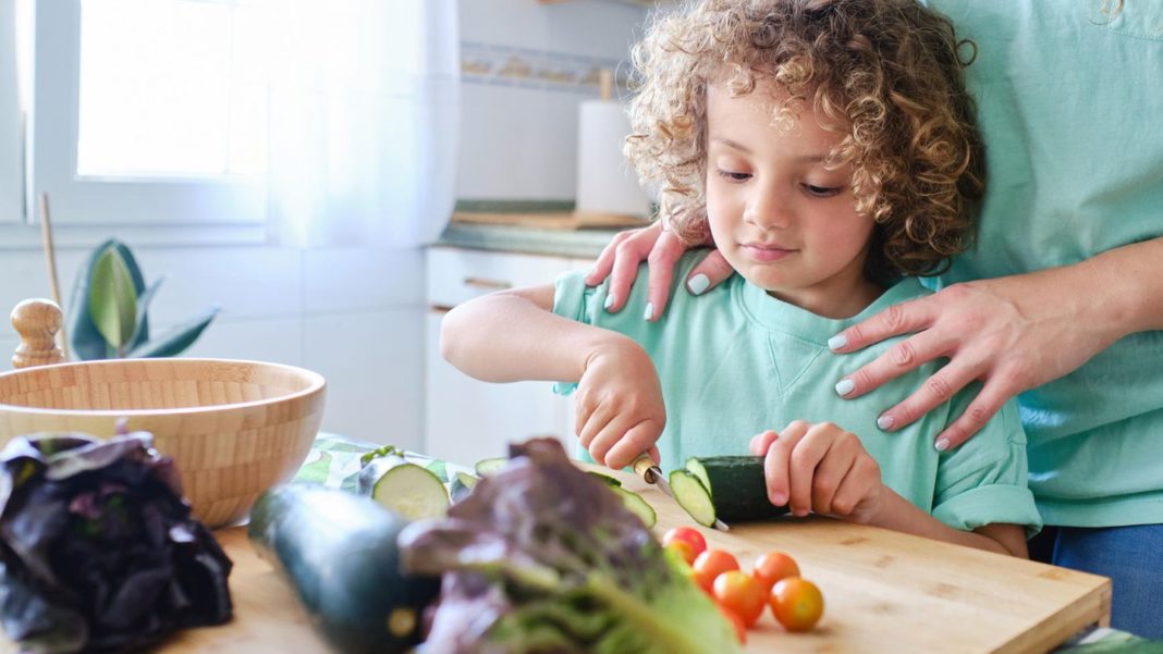 fleischlose-ernaehrung:-studie-zeigt,-dass-vegetarisch-ernaehrte-kinder-eher-zu-untergewicht-neigen-–-stimmt-das-so? fleischlose-ernaehrung:-studie-zeigt,-dass-vegetarisch-ernaehrte-kinder-eher-zu-untergewicht-neigen-–-stimmt-das-so?