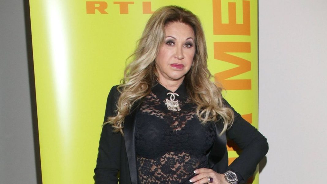 carmen-geiss:-sie-hat-ihre-“geliebte-mutter”-verloren carmen-geiss:-sie-hat-ihre-“geliebte-mutter”-verloren