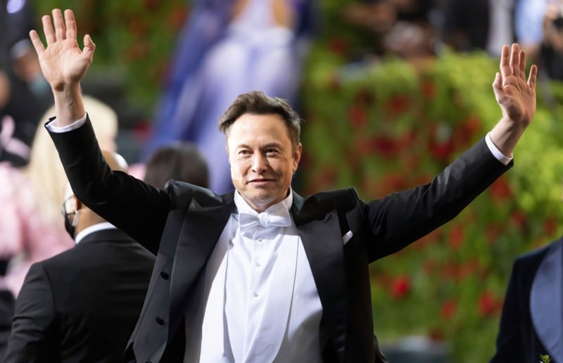 darum-solltet-ihr-elon-musk-und-mark-zuckerberg-nicht-als-vorbilder-fuer-eure-karriere-waehlen:-der-survivorship-bias darum-solltet-ihr-elon-musk-und-mark-zuckerberg-nicht-als-vorbilder-fuer-eure-karriere-waehlen:-der-survivorship-bias