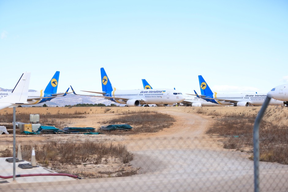 mit-ukrainischem-flieger-in-den-urlaub mit-ukrainischem-flieger-in-den-urlaub