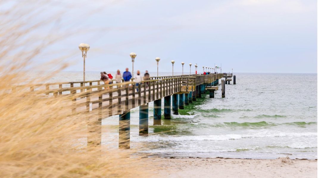guenstig-ans-meer:-mit-dem-neun-euro-ticket-preisguenstig-an-die-schoensten-straende-an-ost-und-nordsee guenstig-ans-meer:-mit-dem-neun-euro-ticket-preisguenstig-an-die-schoensten-straende-an-ost-und-nordsee