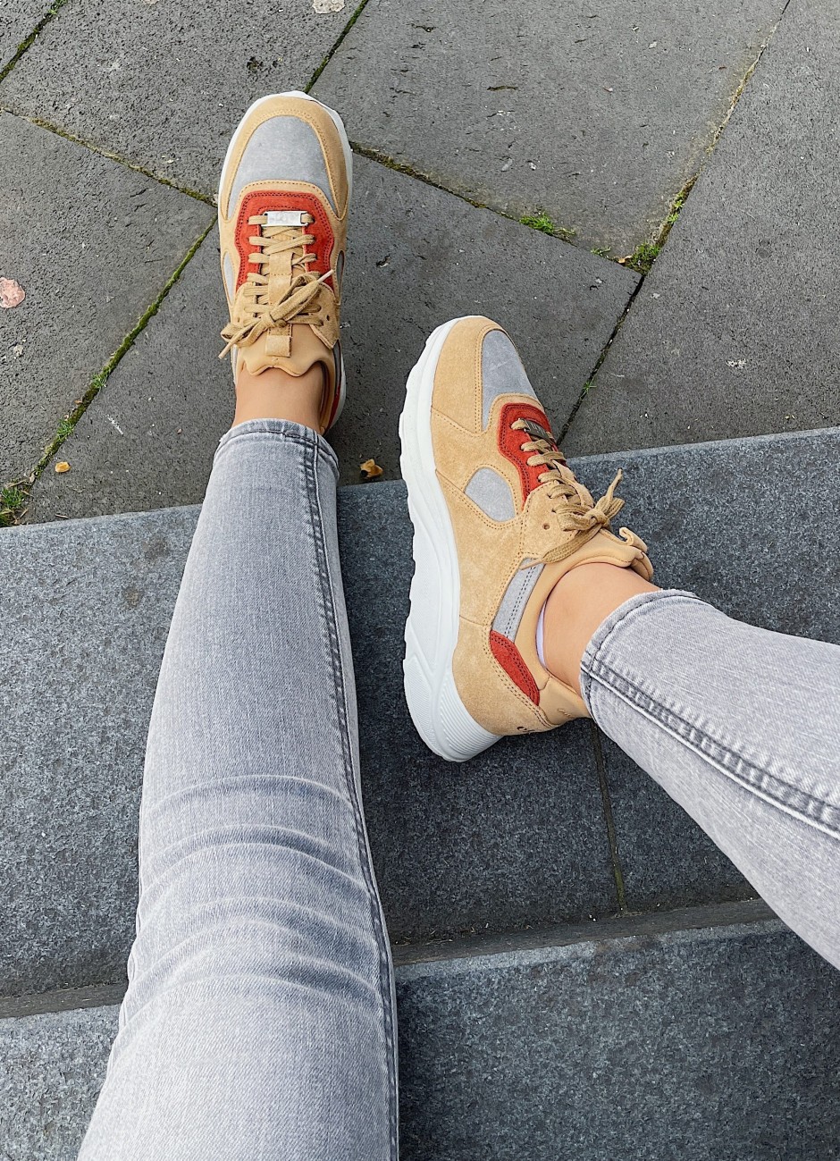 schuhe,-die-aus-guten-ideen-wachsen:-der-ekn-larch schuhe,-die-aus-guten-ideen-wachsen:-der-ekn-larch