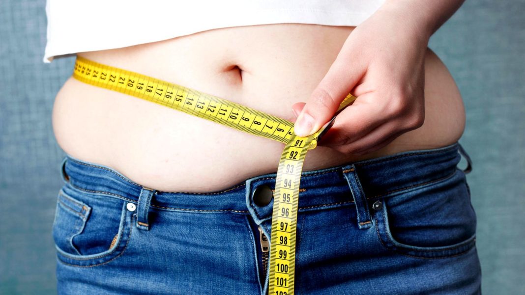 gesundheit:-warum-bauchfett-so-gefaehrlich-ist-–-und-wie-sie-es-ohne-diaet-wieder-loswerden