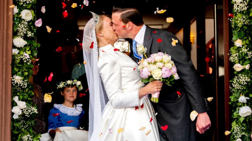 prinzessin-amelie-+-benedikt-schmid:-die-schoensten-bilder-der-royalen-hochzeit prinzessin-amelie-+-benedikt-schmid:-die-schoensten-bilder-der-royalen-hochzeit