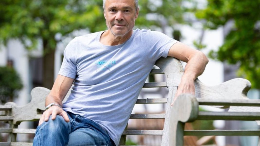 schauspieler:-hannes-jaenicke-ruft-zu-weniger-fleischkonsum-auf schauspieler:-hannes-jaenicke-ruft-zu-weniger-fleischkonsum-auf