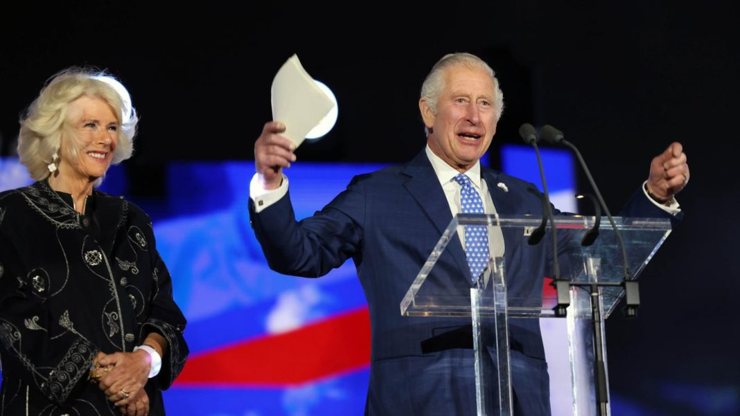 prinz-charles:-prinz-charles-wendet-sich-mit-ruehrenden-worten-an-seine-“mummy” prinz-charles:-prinz-charles-wendet-sich-mit-ruehrenden-worten-an-seine-“mummy”