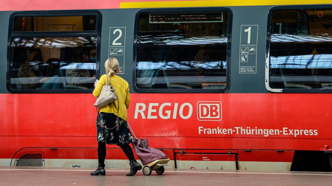 erste-bewaehrungsprobe:-eine-woche-9-euro-ticket:-die-verkehrsbranche-zieht-eine-durchmischte-bilanz erste-bewaehrungsprobe:-eine-woche-9-euro-ticket:-die-verkehrsbranche-zieht-eine-durchmischte-bilanz