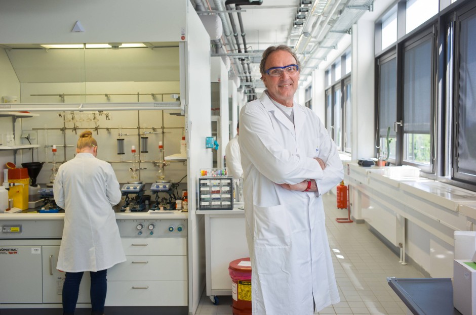 jochen-maas-erklaert-impfstoffe-und-mutationen jochen-maas-erklaert-impfstoffe-und-mutationen