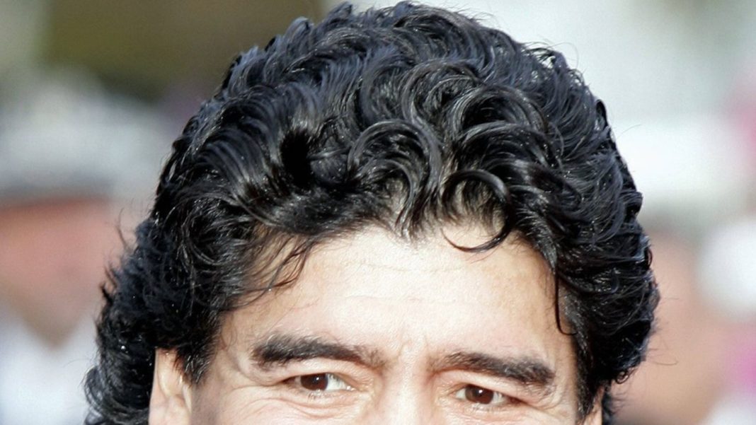 diego-maradona:-sein-aerzte-team-muss-vor-gericht diego-maradona:-sein-aerzte-team-muss-vor-gericht