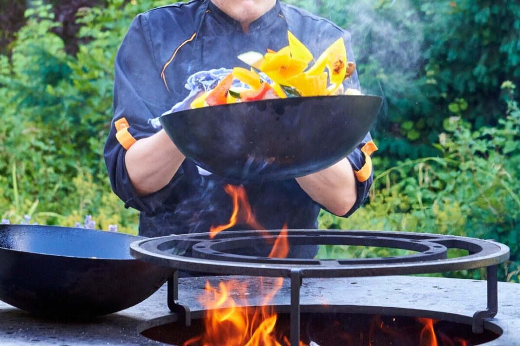 mehr-als-nur-asiatisch-–-richtig-kochen-mit-dem-wok mehr-als-nur-asiatisch-–-richtig-kochen-mit-dem-wok