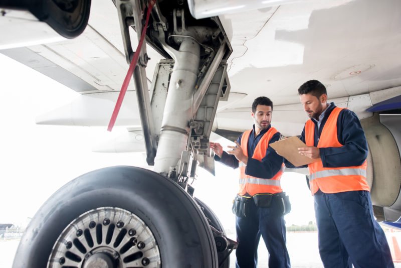 wo-sind-all-die-flughafen-und-gastro-mitarbeiter-hin?-diese-branchen-koennten-sie-abgeworben-haben wo-sind-all-die-flughafen-und-gastro-mitarbeiter-hin?-diese-branchen-koennten-sie-abgeworben-haben