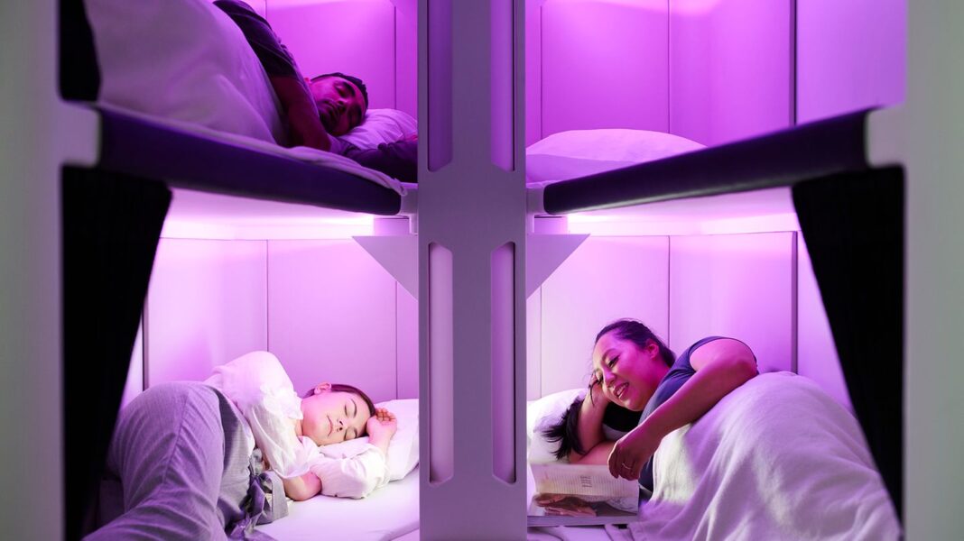 ab-2024:-langstreckenfluege:-erste-airline-installiert-betten-in-der-economy-class