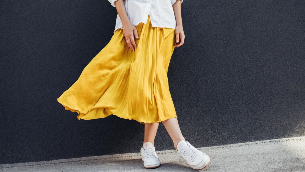 must-haves-2022:-fuenf-zeitlose-rock-trends,-die-perfekt-sind-fuer-den-sommer must-haves-2022:-fuenf-zeitlose-rock-trends,-die-perfekt-sind-fuer-den-sommer