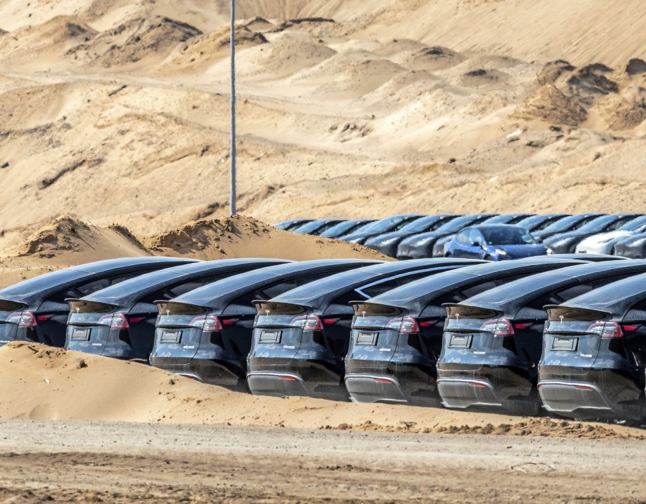 bei-tesla-in-gruenheide-gibt-es-probleme bei-tesla-in-gruenheide-gibt-es-probleme