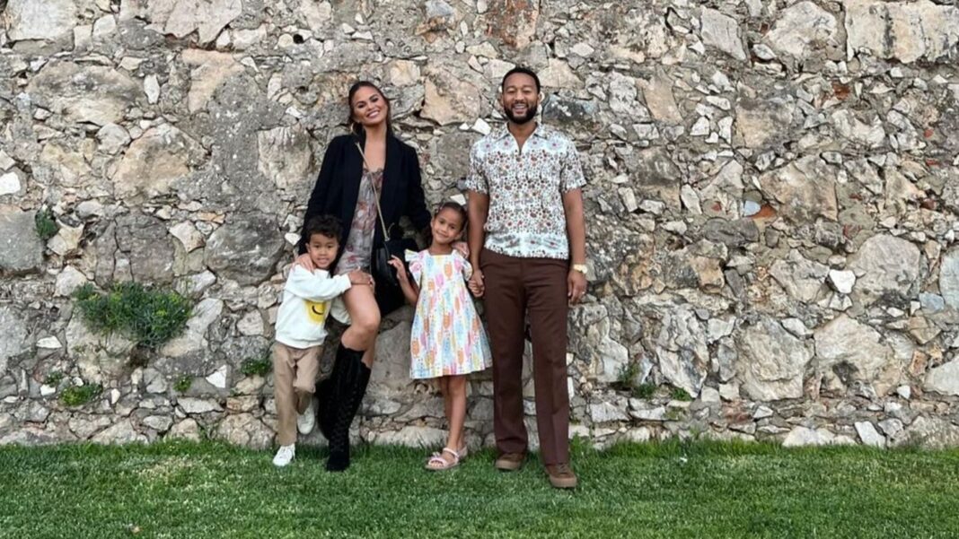 john-legend-+-chrissy-teigen:-eine-familie-geht-auf-europa-tournee john-legend-+-chrissy-teigen:-eine-familie-geht-auf-europa-tournee