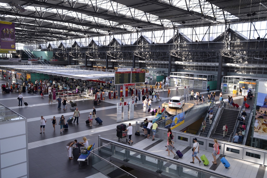 149-touristik-und-linienfluege-ab-dresden-und-leipzig/halle 149-touristik-und-linienfluege-ab-dresden-und-leipzig/halle