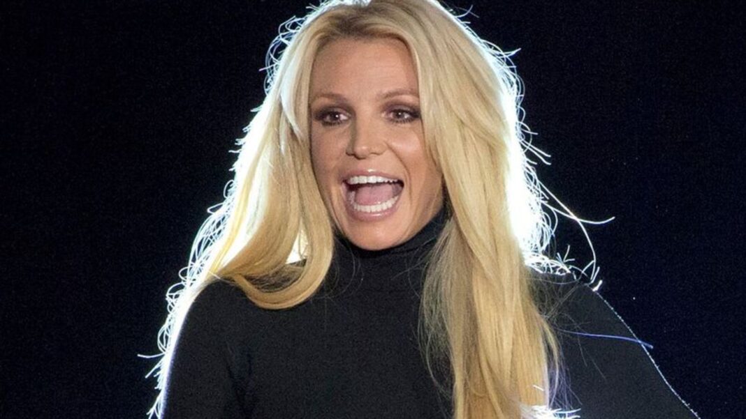 saengerin:-britney-spears-singt-frueheren-“baby-one-more-time”-hit saengerin:-britney-spears-singt-frueheren-“baby-one-more-time”-hit