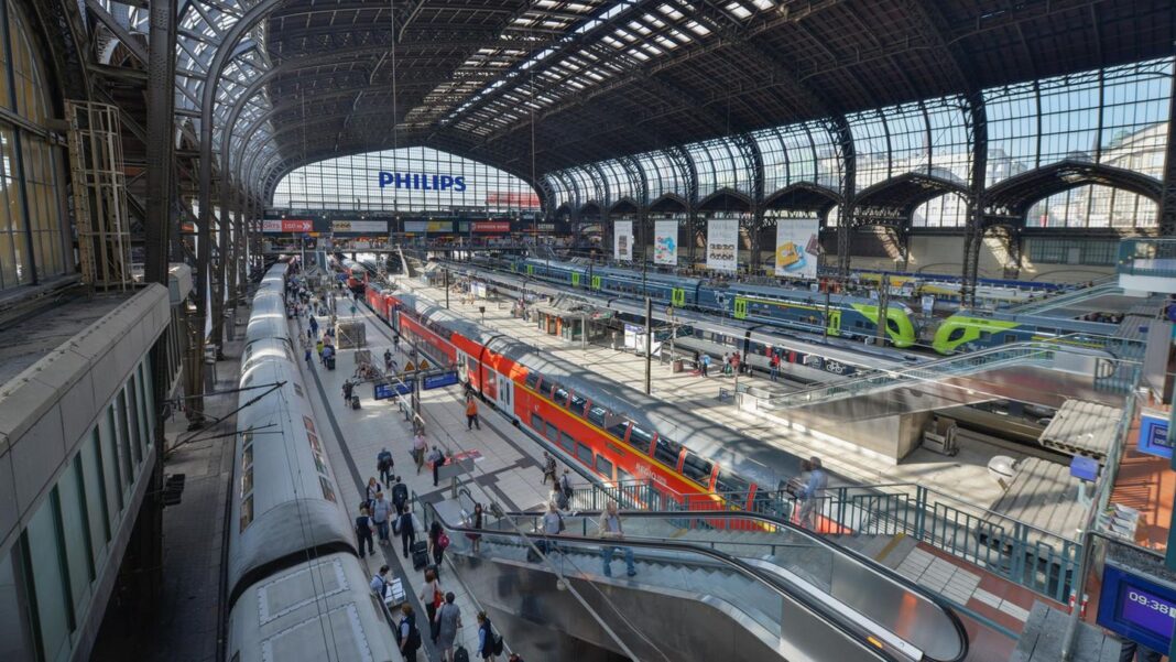 bus-und-bahn:-“definitiv-zu-viel”-oder-“grossartig”?-das-sagen-stern-leserinnen-und-leser-zum-69-euro-ticket-vorschlag bus-und-bahn:-“definitiv-zu-viel”-oder-“grossartig”?-das-sagen-stern-leserinnen-und-leser-zum-69-euro-ticket-vorschlag