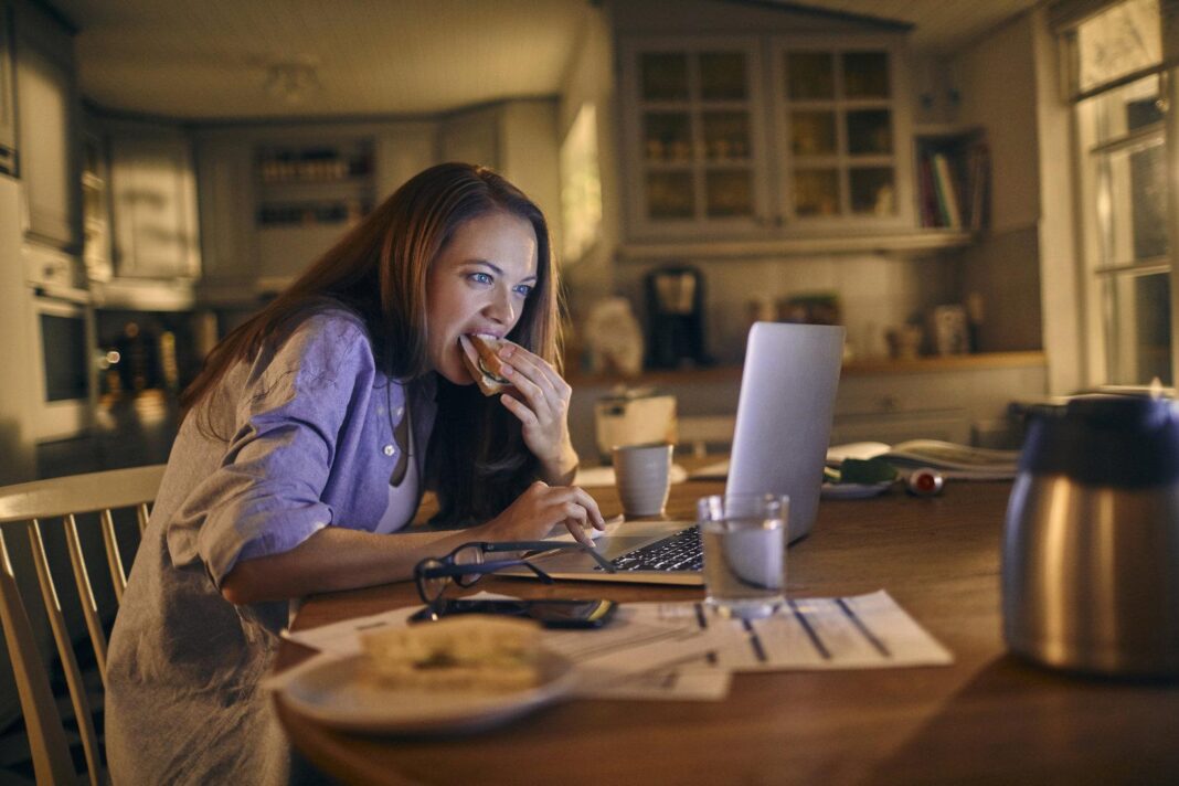 wie-stress-und-schlechtes-gewissen-das-hungergefuehl-beeinflussen
