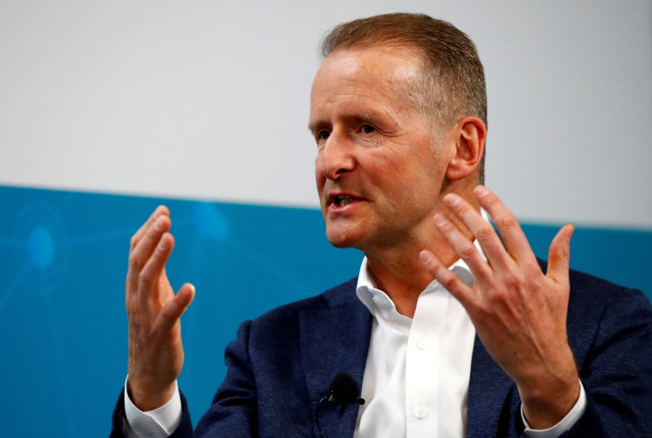 herbert-diess-bleibt-auf-dem-gehaltszettel herbert-diess-bleibt-auf-dem-gehaltszettel