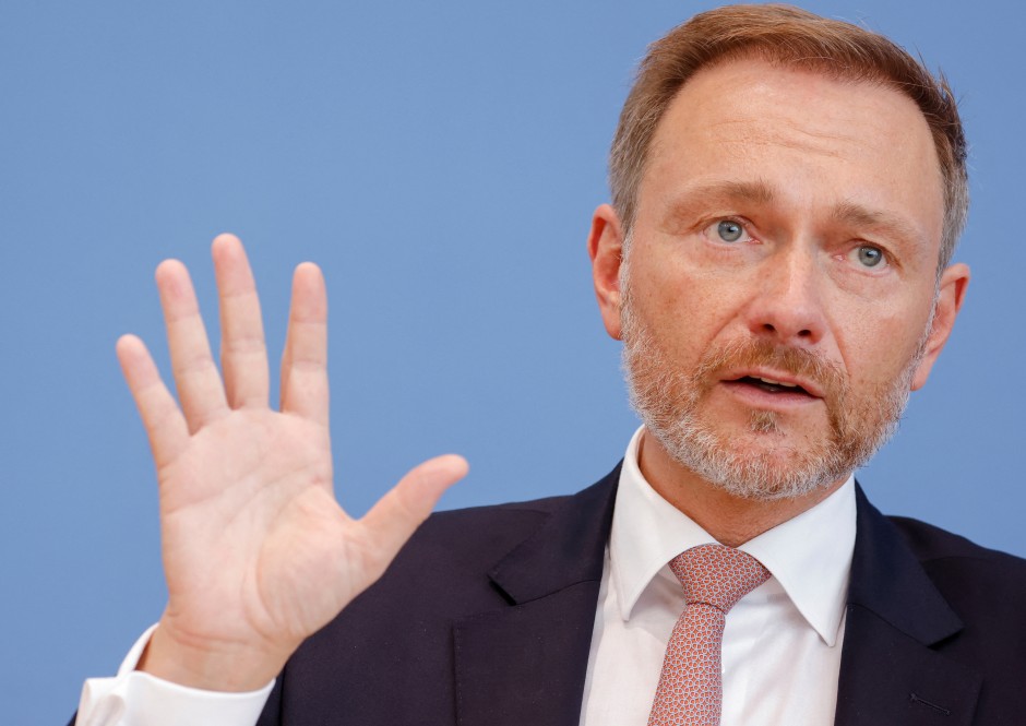 fdp-weist-bericht-ueber-porsche-einflussnahme-auf-lindner-zurueck fdp-weist-bericht-ueber-porsche-einflussnahme-auf-lindner-zurueck