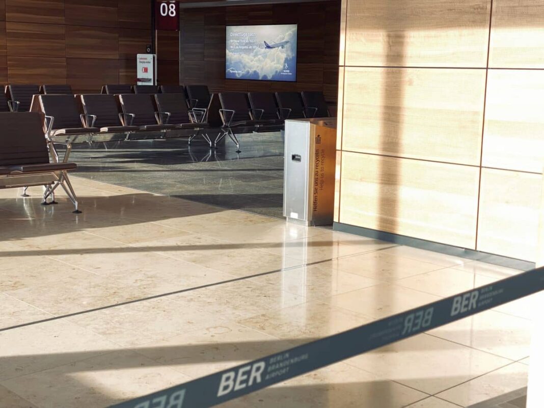 die-neue-usa-offensive-am-flughafen-berlin-brandenburg die-neue-usa-offensive-am-flughafen-berlin-brandenburg