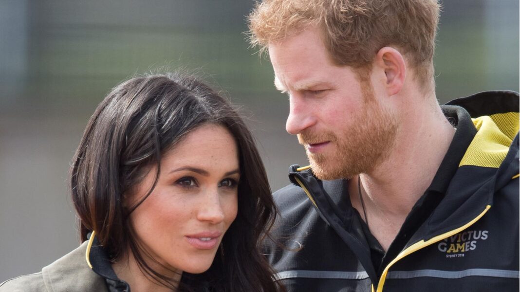 herzogin-meghan-+-prinz-harry:-england-trip-clever-getimt?-die-royal-family-ist-“sehr-beschaeftigt” herzogin-meghan-+-prinz-harry:-england-trip-clever-getimt?-die-royal-family-ist-“sehr-beschaeftigt”