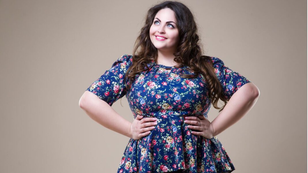 curvy-looks:-plus-size-mode-trends-2022:-diese-styles-sind-gerade-angesagt curvy-looks:-plus-size-mode-trends-2022:-diese-styles-sind-gerade-angesagt
