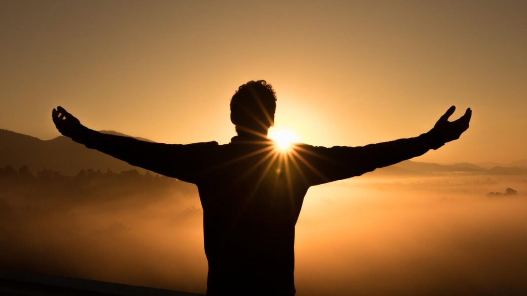bright-side-of-life:-positives-denken:-warum-optimisten-(nicht-unbedingt)-laenger-leben-als-pessimisten bright-side-of-life:-positives-denken:-warum-optimisten-(nicht-unbedingt)-laenger-leben-als-pessimisten