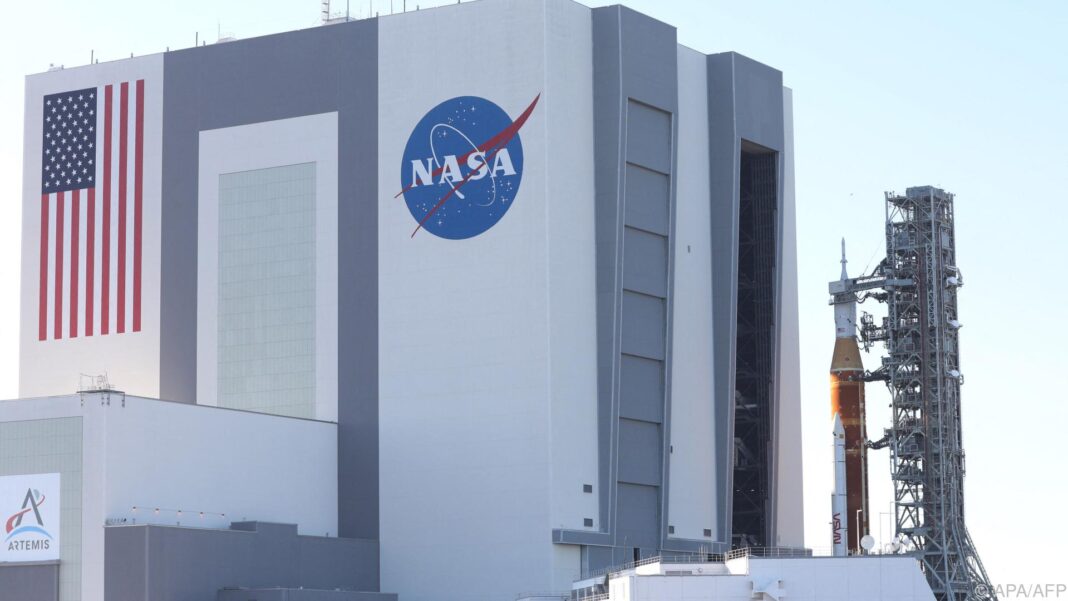 gute-wetterbedingungen-in-cape-canaveral-fuer-mondflug-“artemis-i”-erwartet
