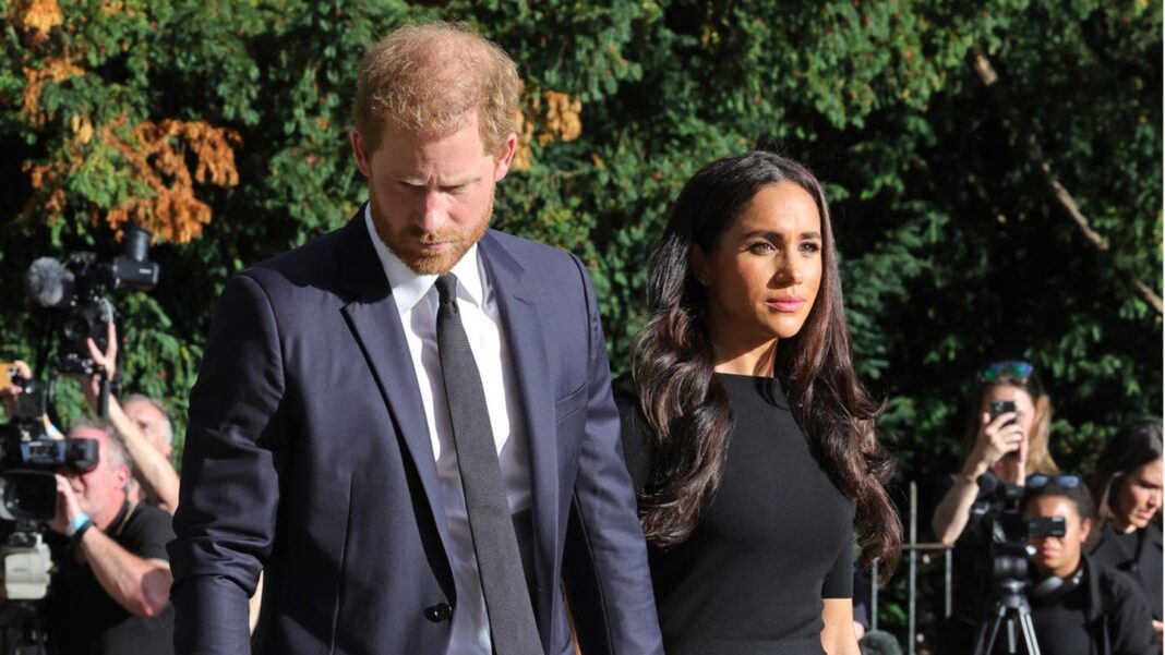 prinz-harry-+-herzogin-meghan:-zu-diesem-event-wurden-sie-kurzfristig-wieder-ausgeladen prinz-harry-+-herzogin-meghan:-zu-diesem-event-wurden-sie-kurzfristig-wieder-ausgeladen