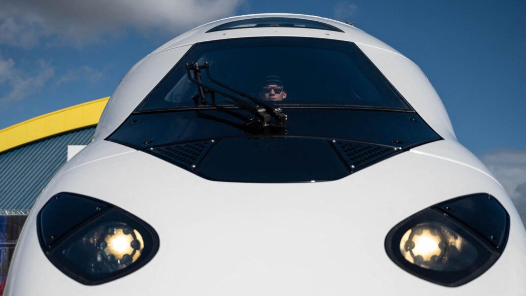 train-a-grande-vitesse:-spitze-350-km/h:-so-sieht-frankreichs-tgv-der-neusten-generation-aus train-a-grande-vitesse:-spitze-350-km/h:-so-sieht-frankreichs-tgv-der-neusten-generation-aus