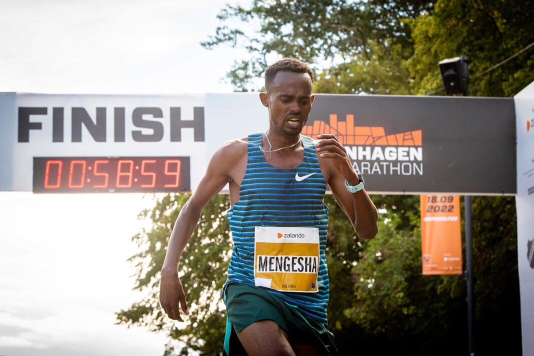 15-halbmarathonlaeufer-unter-einer-stunde 15-halbmarathonlaeufer-unter-einer-stunde