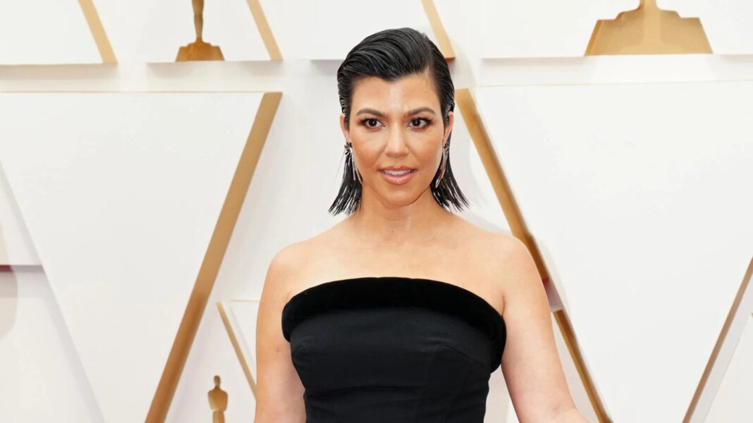 kourtney-kardashian:-“ich-stehe-auf-meinen-dickeren-koerper” kourtney-kardashian:-“ich-stehe-auf-meinen-dickeren-koerper”