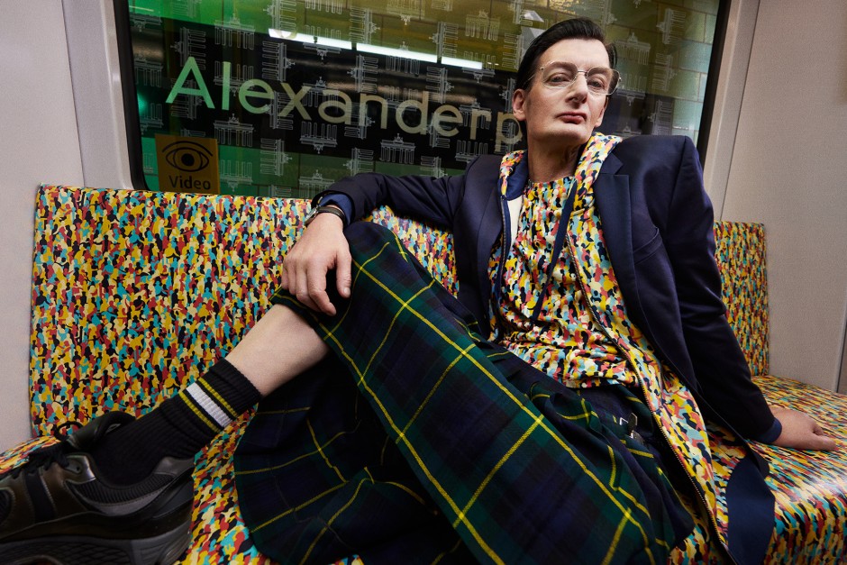neue-streetwear-kollektion:-die-bvg-macht-jetzt-auch-mode neue-streetwear-kollektion:-die-bvg-macht-jetzt-auch-mode