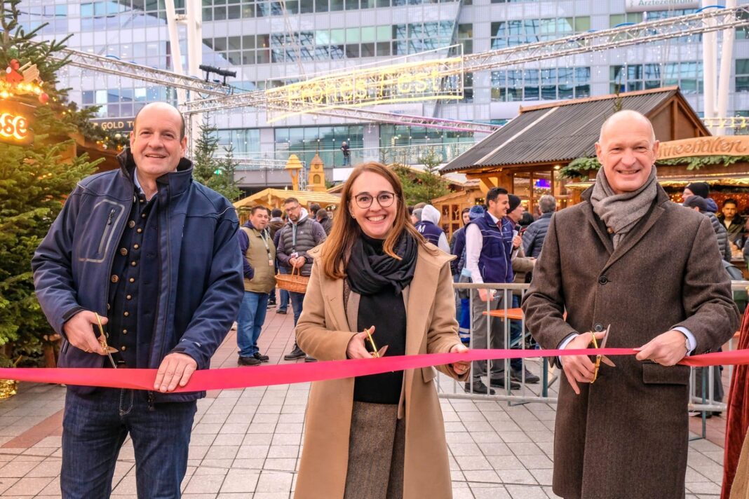 weihnachts-und-wintermarkt-am-muenchner-flughafen-eroeffnet weihnachts-und-wintermarkt-am-muenchner-flughafen-eroeffnet