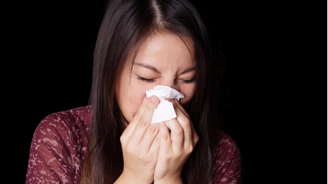 influenzawelle:-grippe-oder-erkaeltung?-so-unterscheiden-sich-die-symptome-–-und-das-koennen-sie-gegen-eine-erkrankung-tun influenzawelle:-grippe-oder-erkaeltung?-so-unterscheiden-sich-die-symptome-–-und-das-koennen-sie-gegen-eine-erkrankung-tun