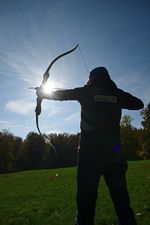 auf-dem-bogenschiess-parcours:-als-robin-hood-im-wienerwald auf-dem-bogenschiess-parcours:-als-robin-hood-im-wienerwald