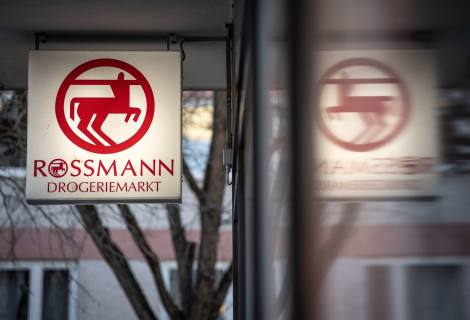jahrelanger-kartellstreit:-rossmann-droht-millionenstrafe-wegen-preisabsprachen jahrelanger-kartellstreit:-rossmann-droht-millionenstrafe-wegen-preisabsprachen