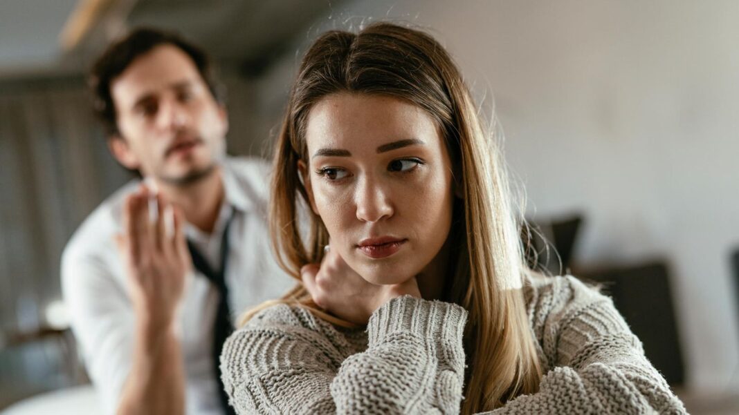 selbstreflexion:-bin-ich-toxisch?-zehn-verhaltensweisen,-die-gift-fuer-beziehungen-sind-–-und-wie-wir-sie-ueberwinden