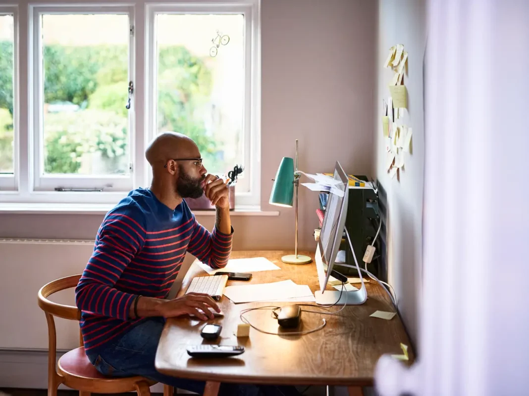 bewerbung:-wie-ihr-die-betreffzeile-eurer-e-mail-so-schreibt,-dass-personaler-daran-haengenbleiben