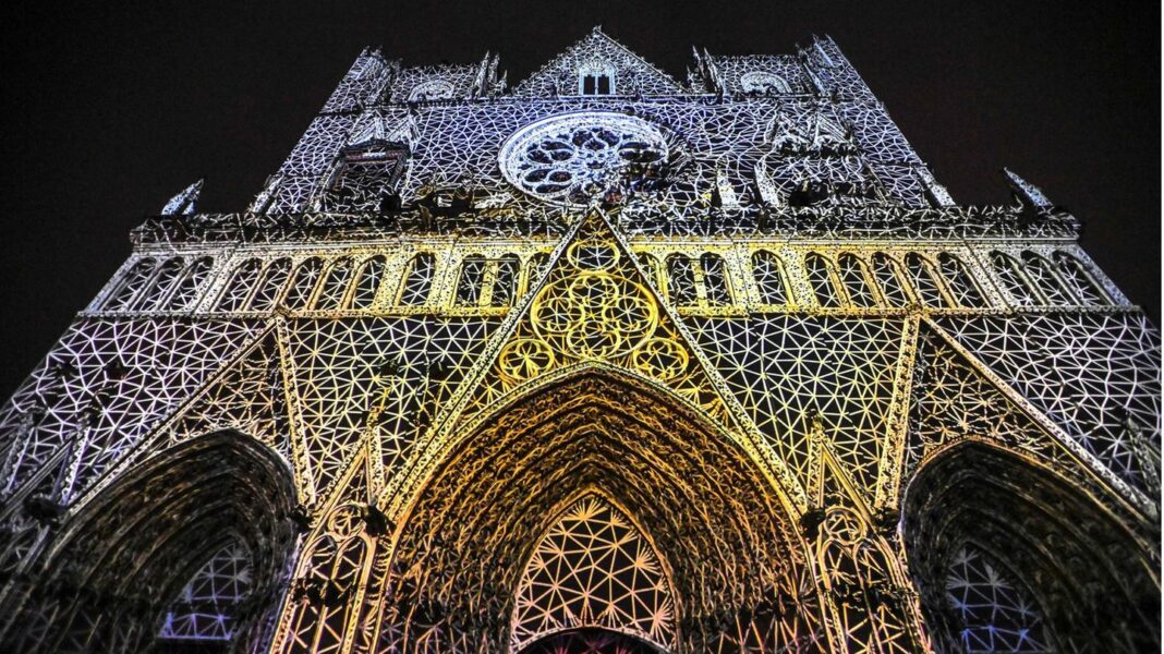 trotz-energiekrise:-besucher-fasziniert:-lyon-feiert-beliebtes-lichterfest
