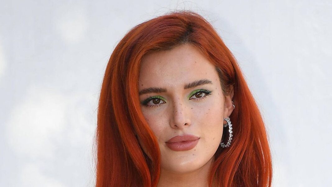 bella-thorne:-sie-erhebt-vorwuerfe-gegen-regisseur