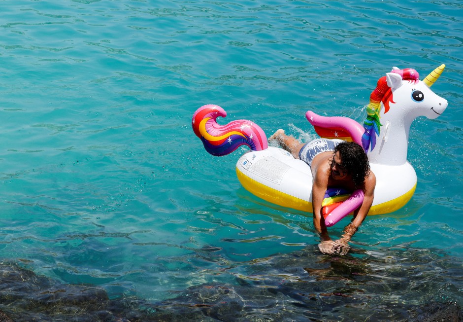 am-urlaub-wird-weniger-gespart am-urlaub-wird-weniger-gespart