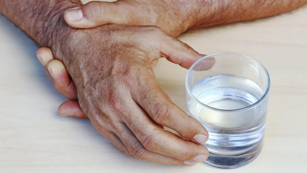 “zitterkrankheit”:-fokussierter-ultraschall:-neue-behandlungsmethode-fuer-tremor-–-ohne-op-und-blutvergiessen “zitterkrankheit”:-fokussierter-ultraschall:-neue-behandlungsmethode-fuer-tremor-–-ohne-op-und-blutvergiessen